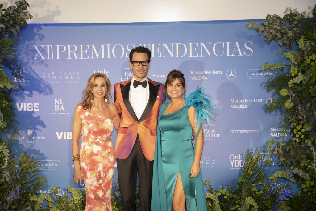 Rocío Bacharach, Juan Avellaneda y Ángela Pla_Gala Tendencias