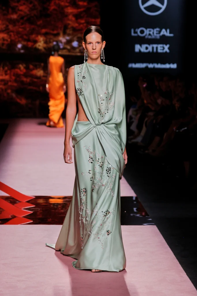 isabel-sanchis-newcoleccion