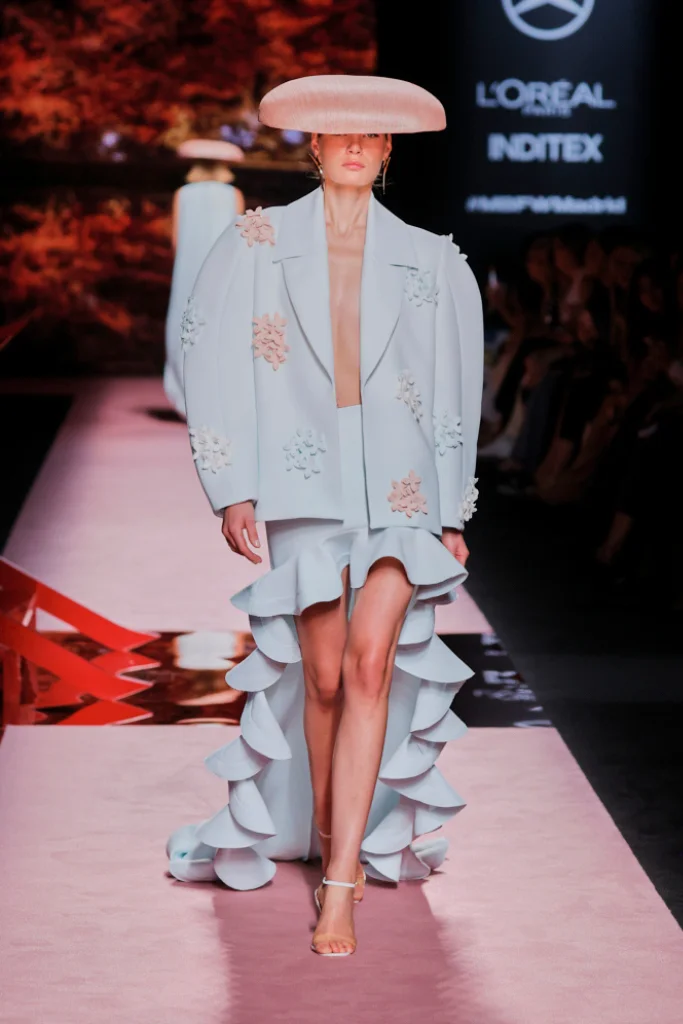 isabel-sanchis-newcoleccion