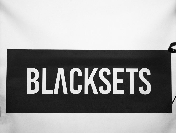 Blacksets